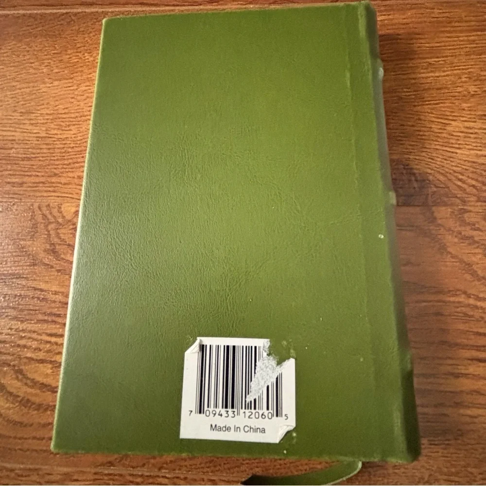 Green Embossed Fleur-de-Lis Hardcover Journal